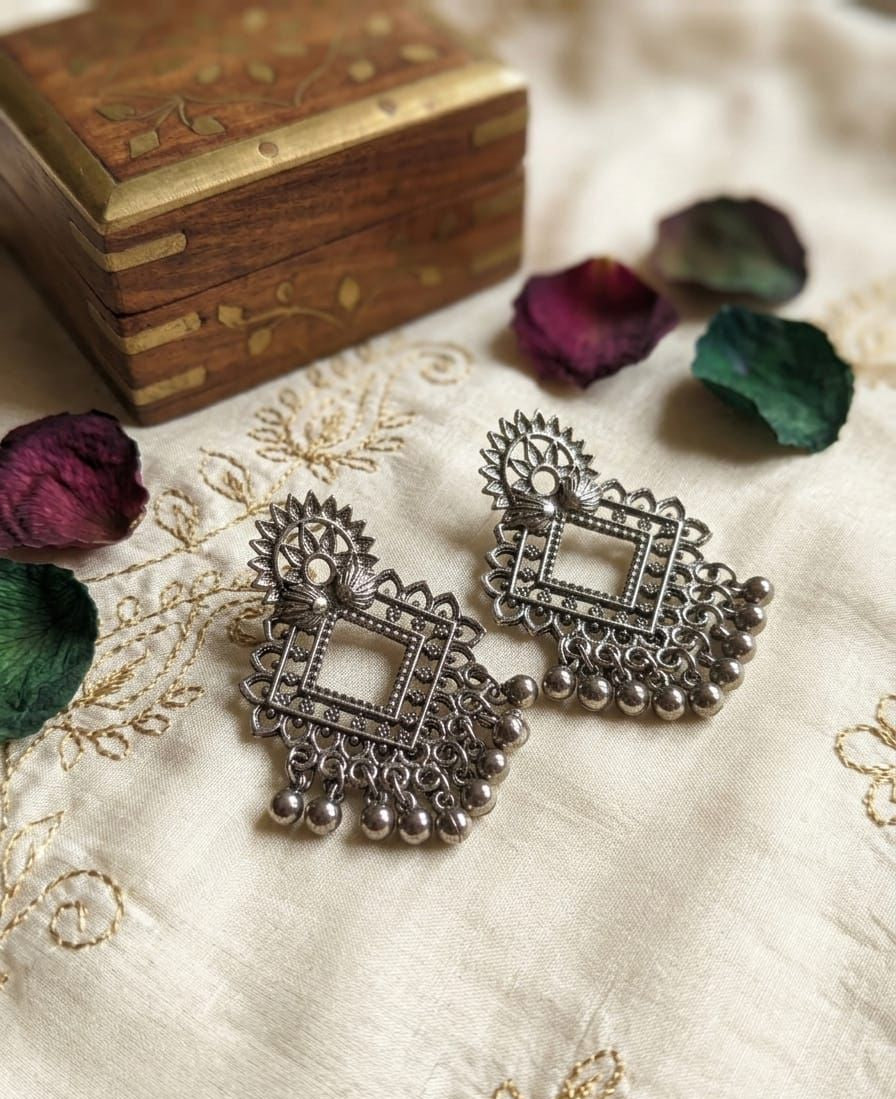 Royal Heritage Earrings