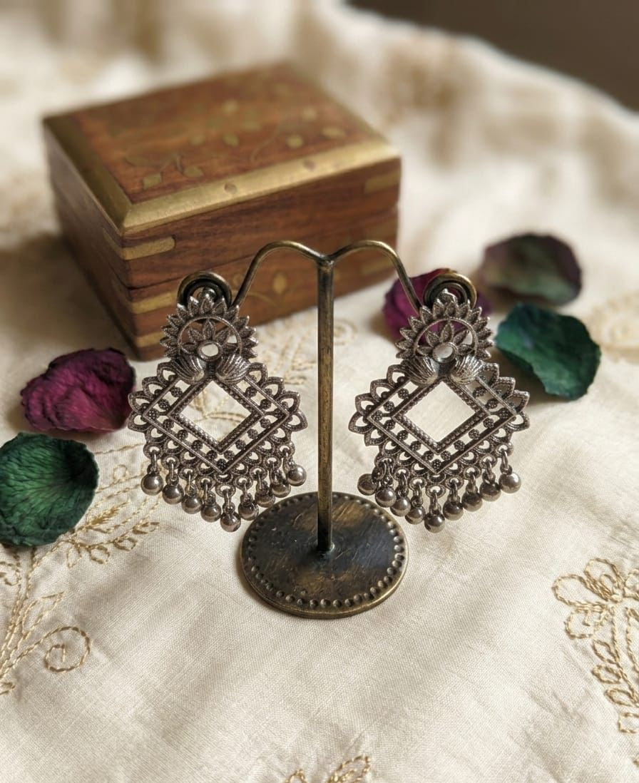 Royal Heritage Earrings